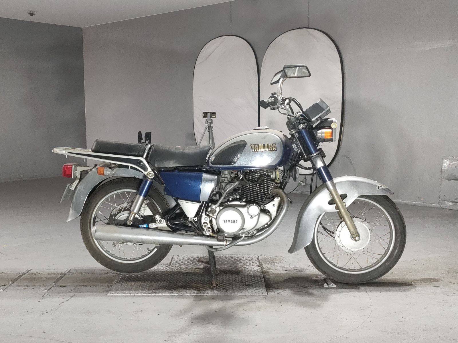 Yamaha YD250