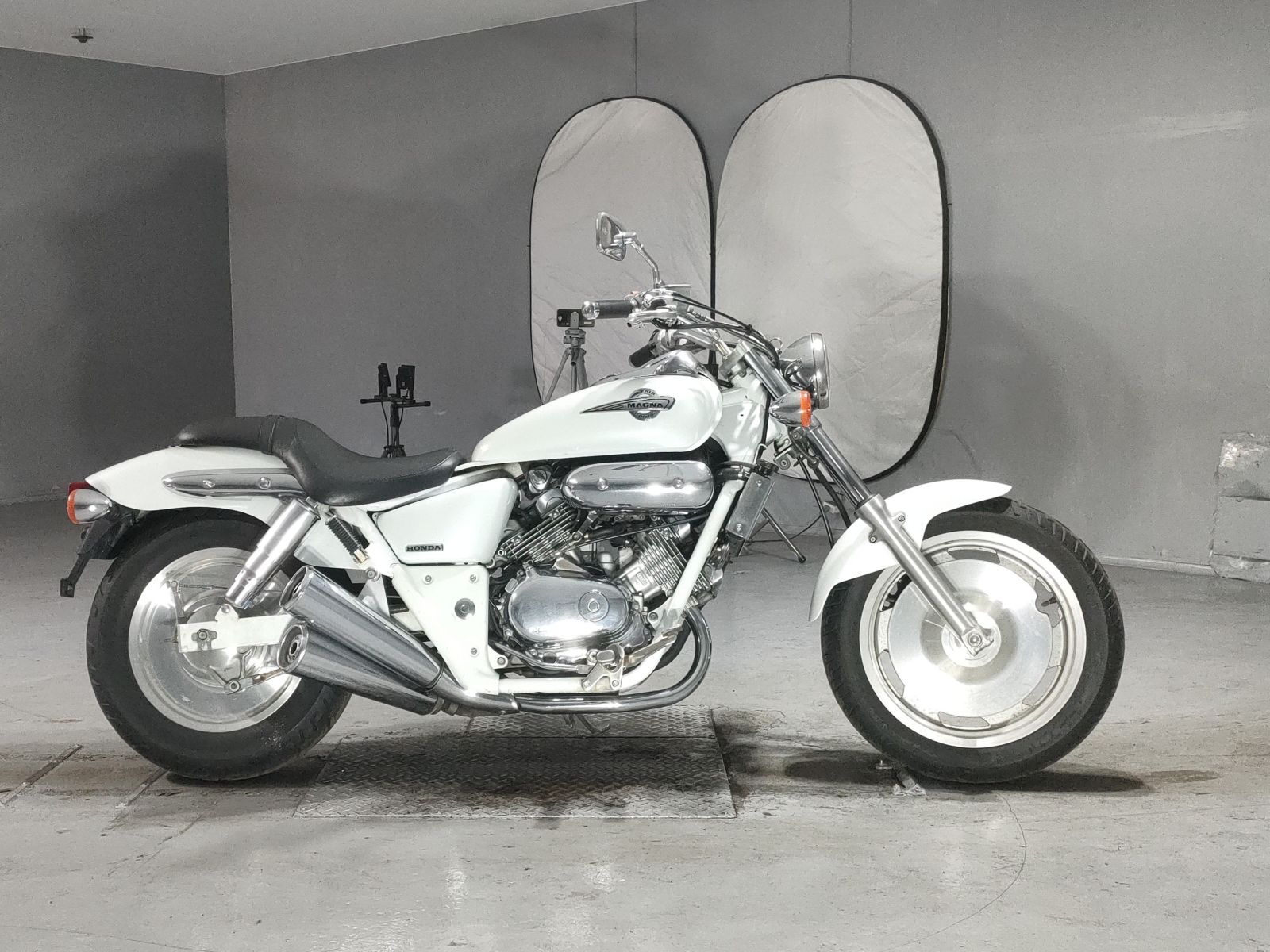 Honda MAGNA 250
