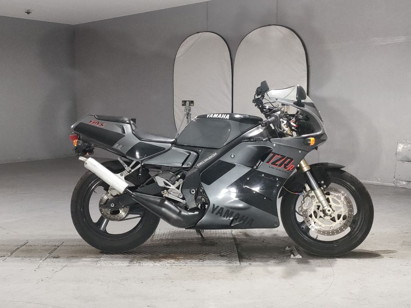 Yamaha TZR125R
