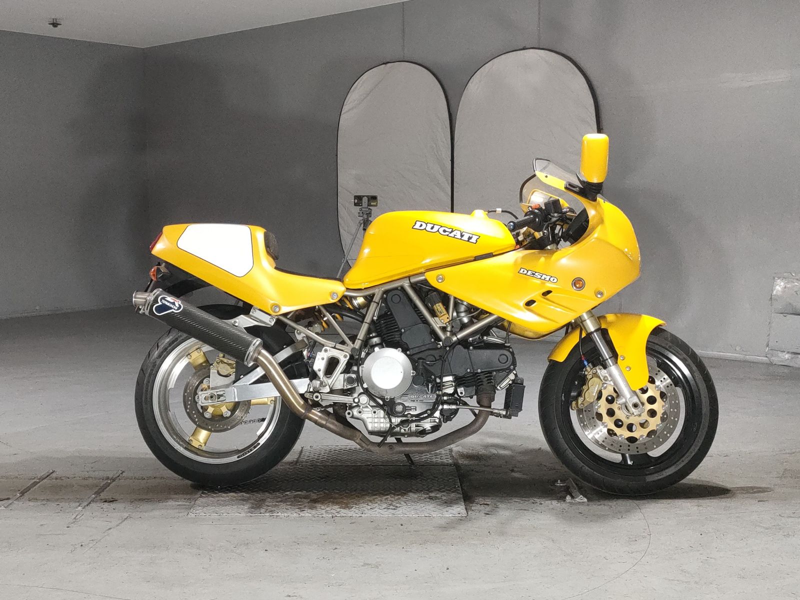 OTHER DUCATI 900SS