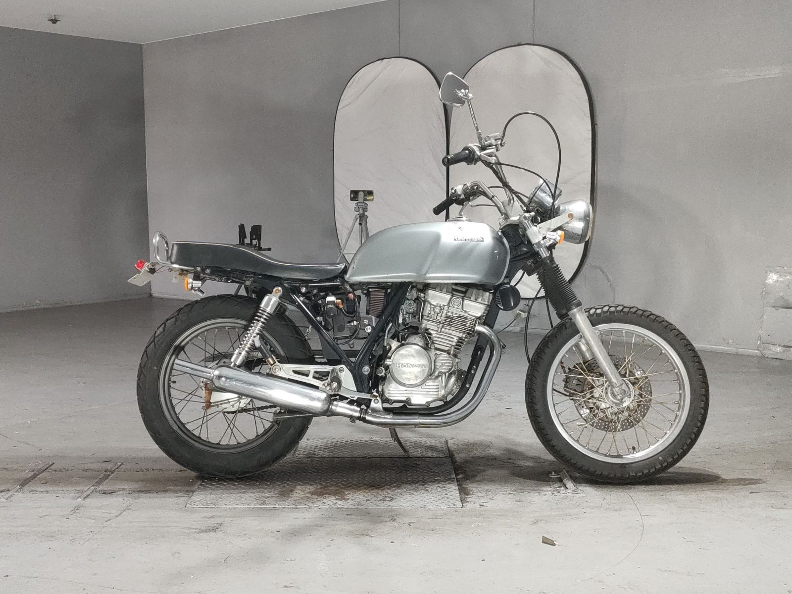 Honda GB250 CLUBMAN 1