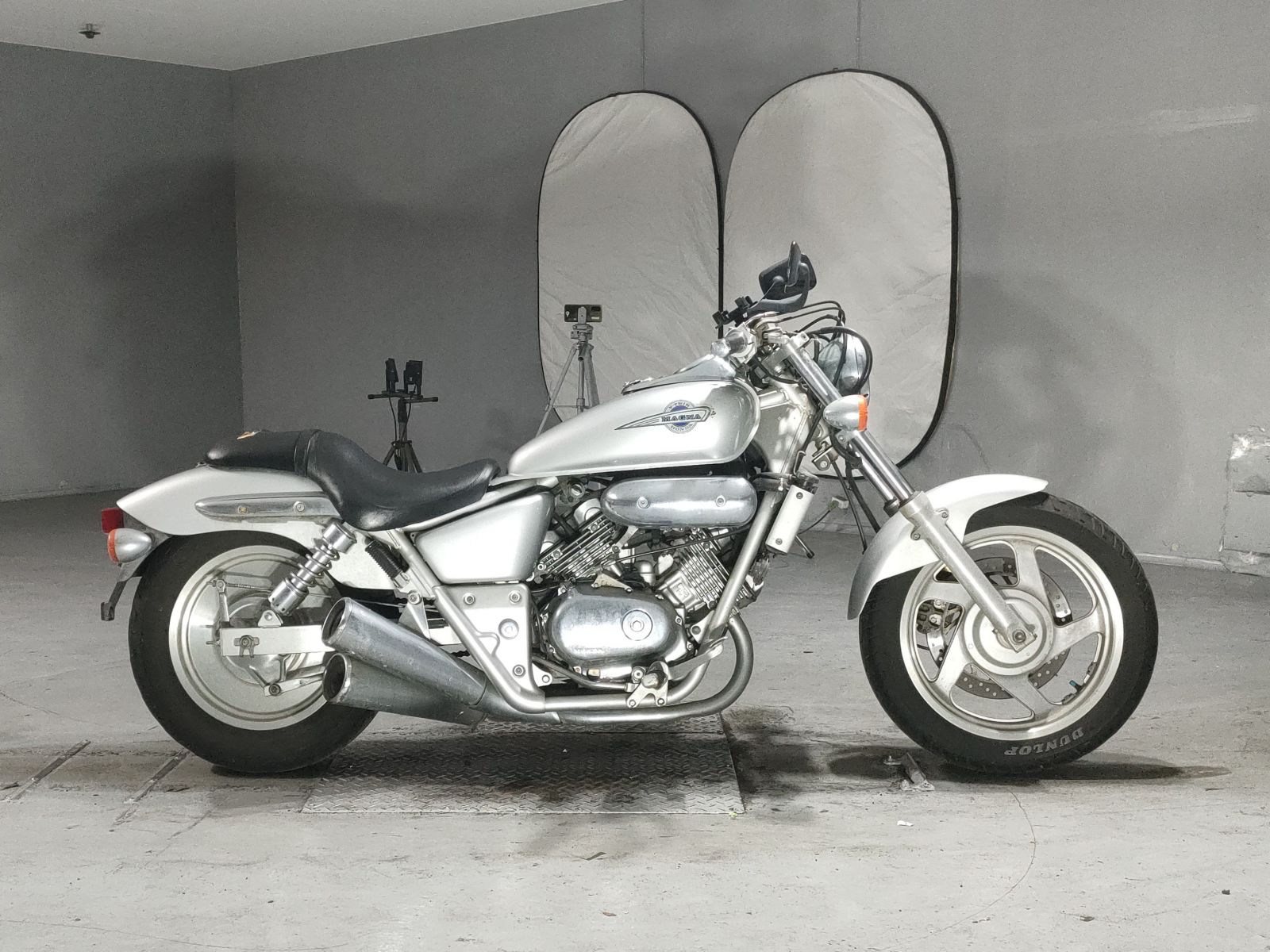 Honda MAGNA 250