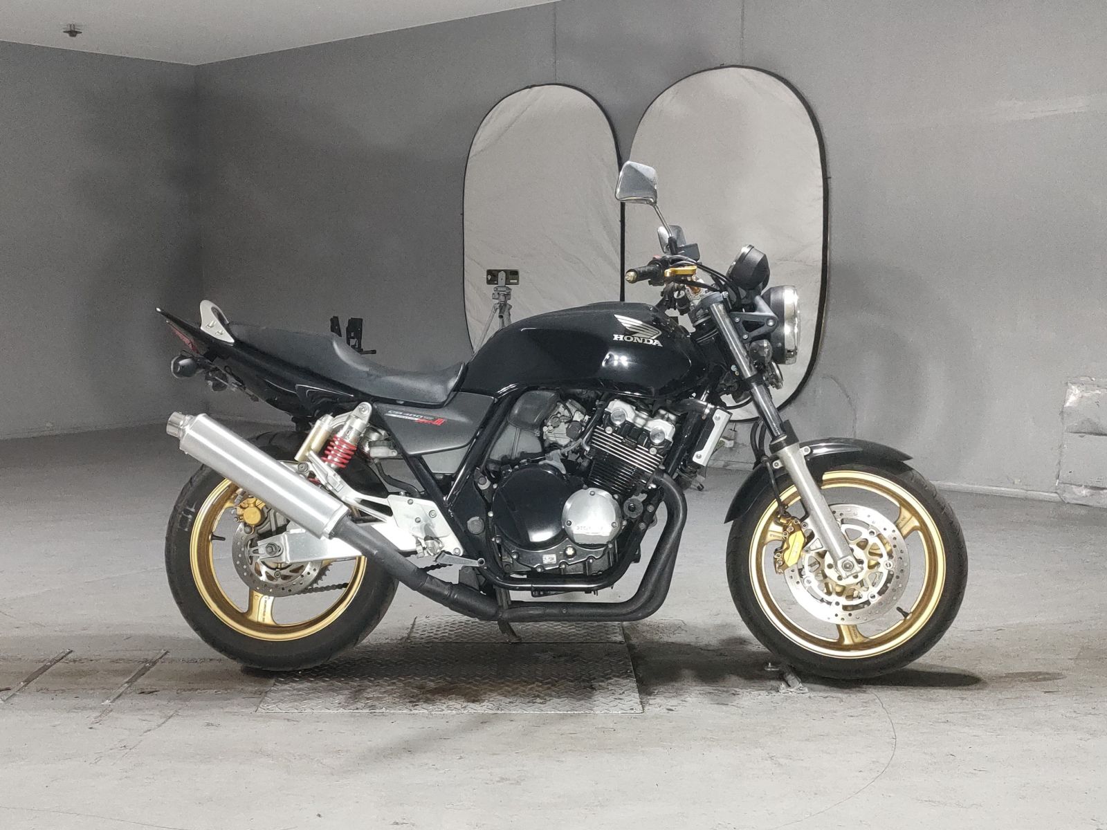 Honda CB400SFV-3