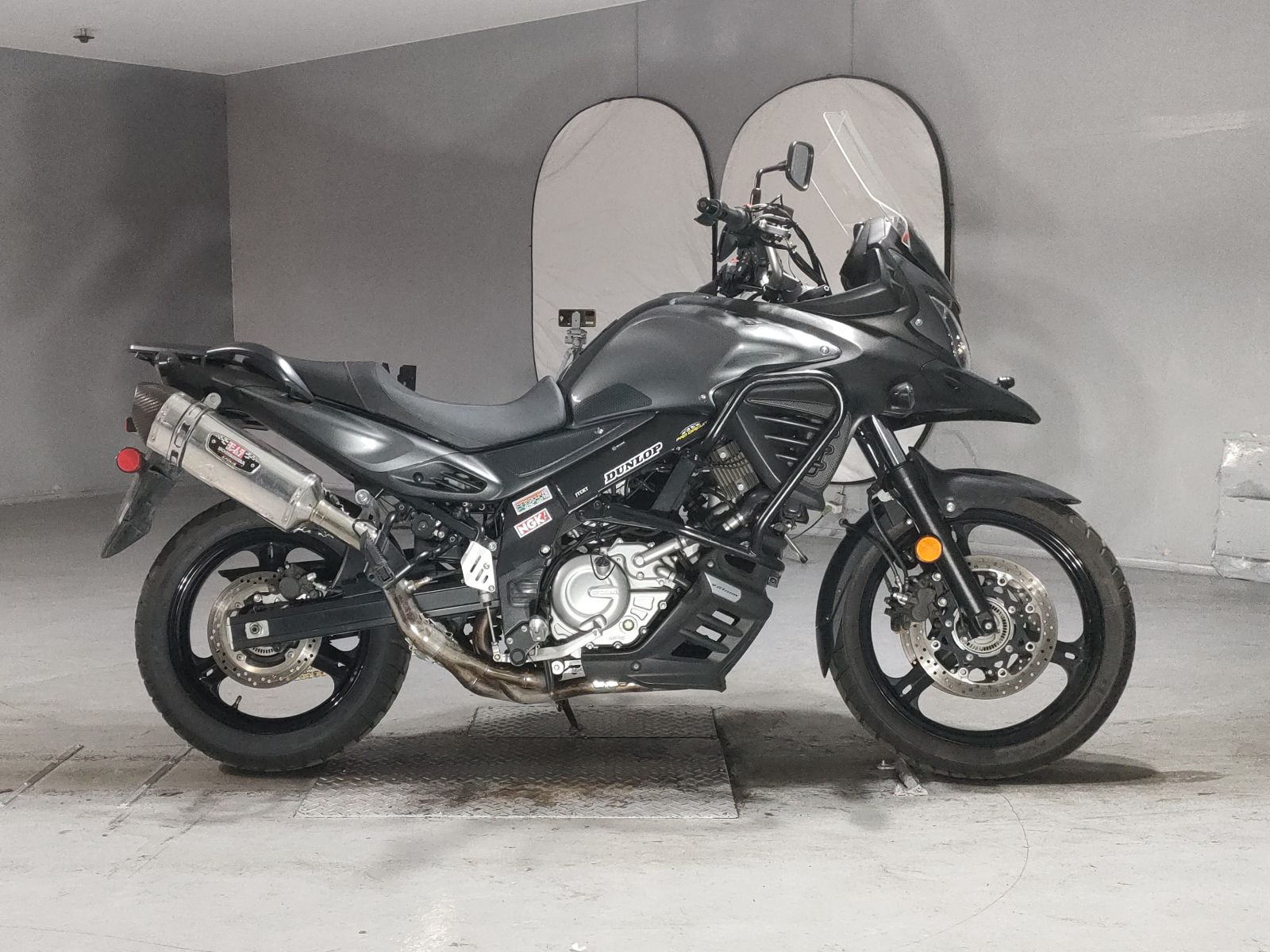 Suzuki V STROM650