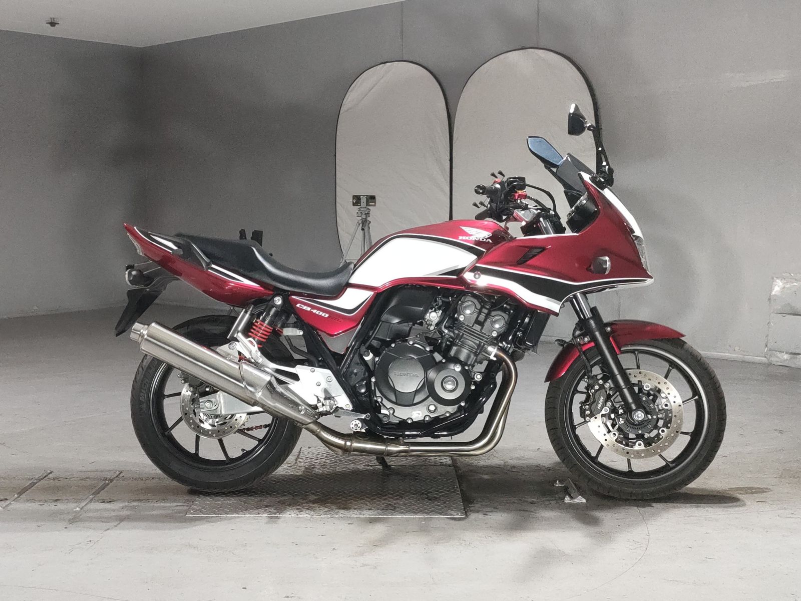 Honda CB400SFV-4 BOLDOR