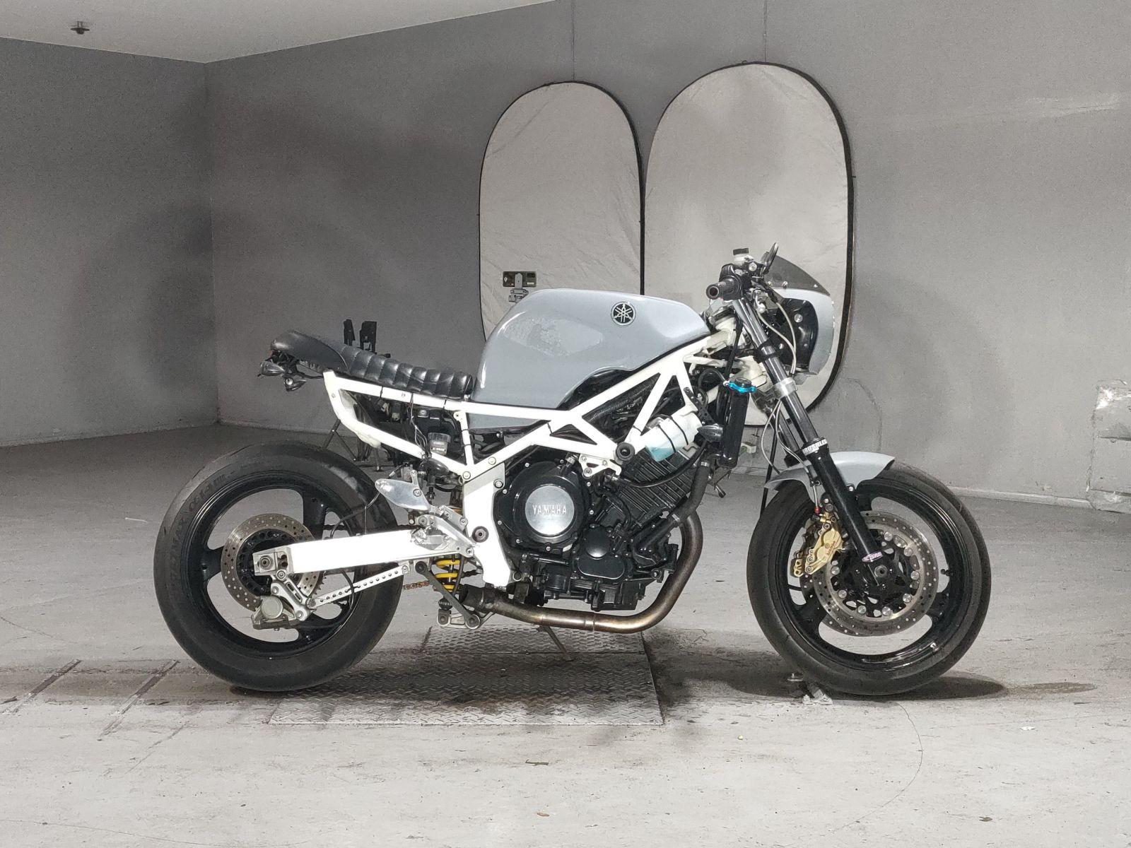 Yamaha TRX850
