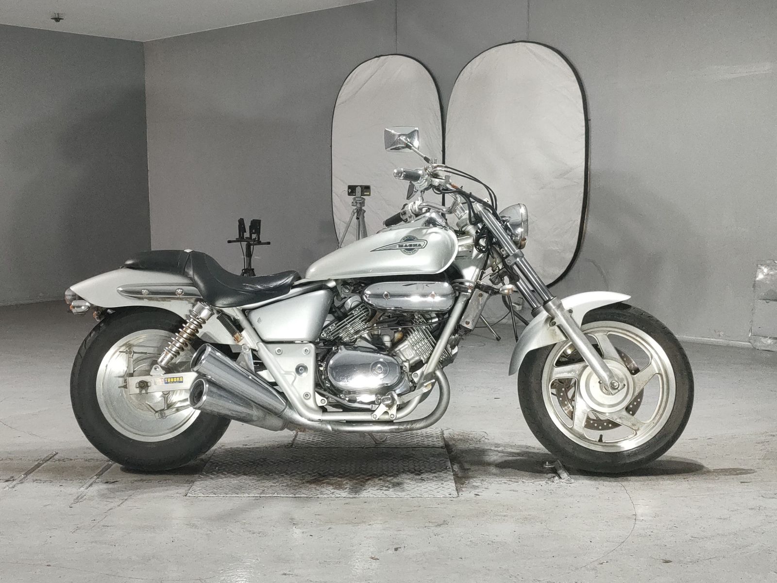 Honda MAGNA 250