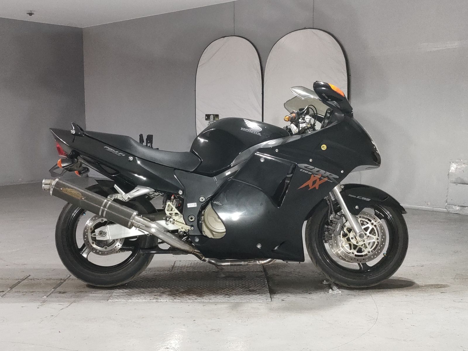 Honda CBR1100XX