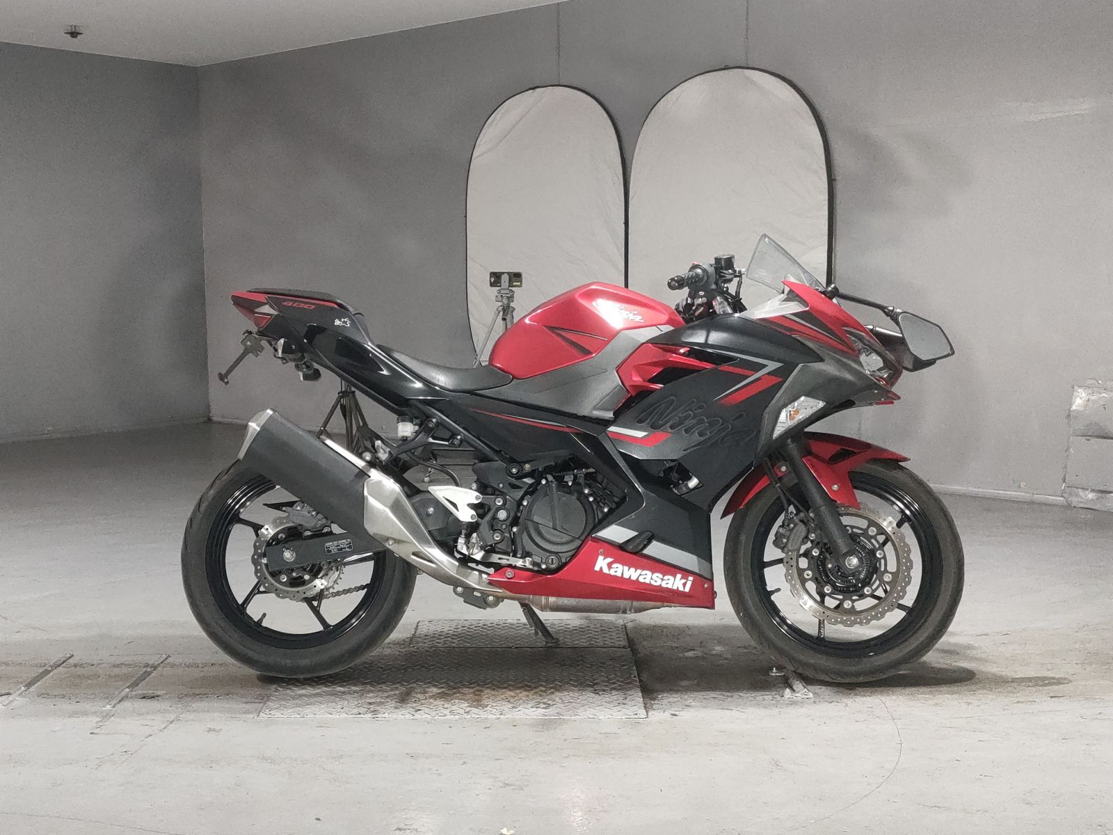 Kawasaki NINJA400