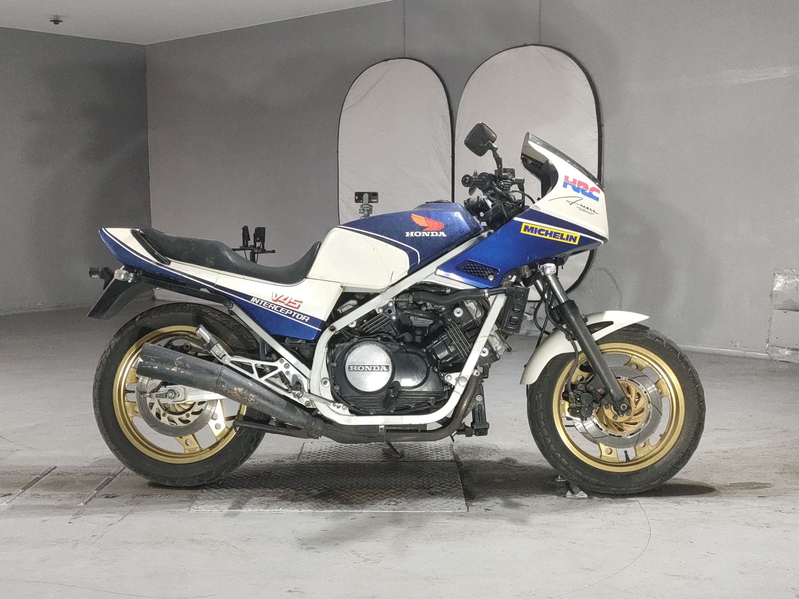 Honda VF750F