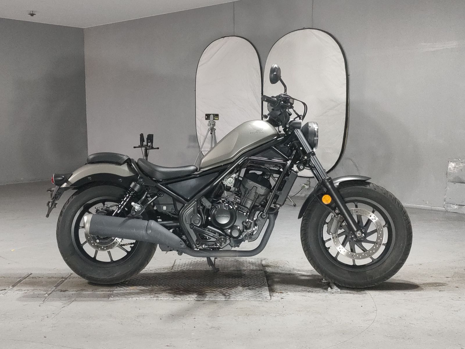 Honda REBEL