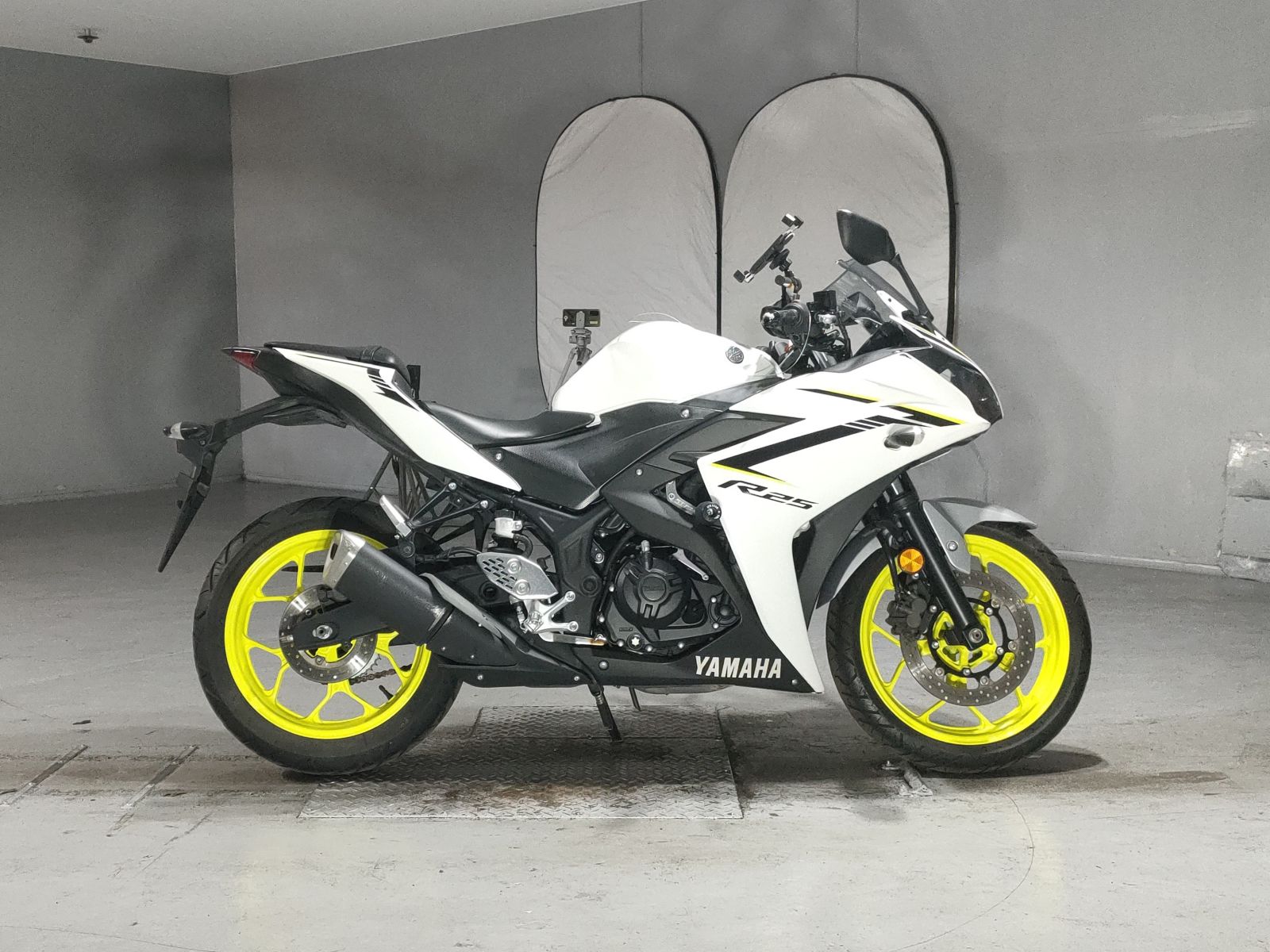 Yamaha YZF-R25