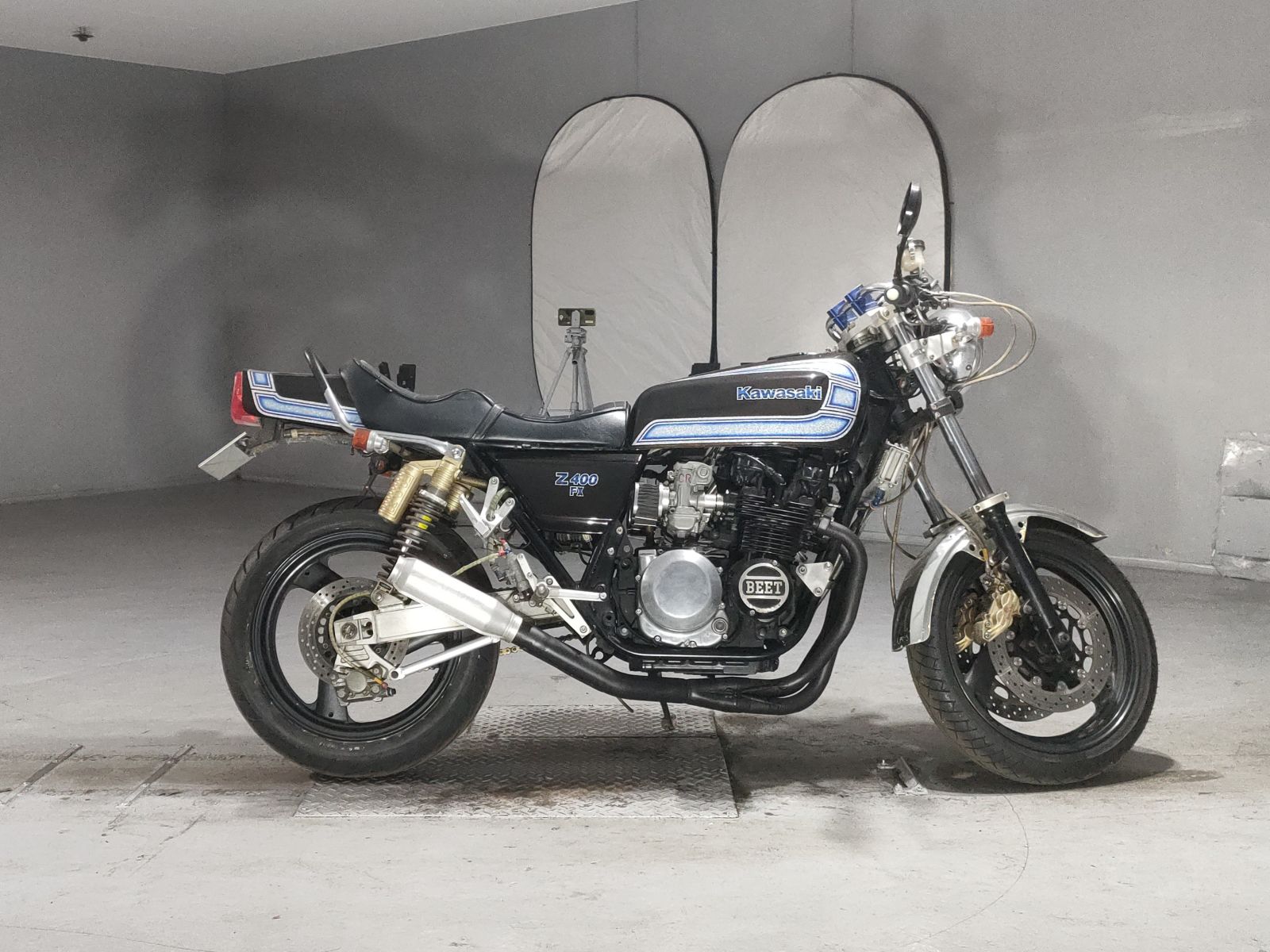 Kawasaki Z550FX