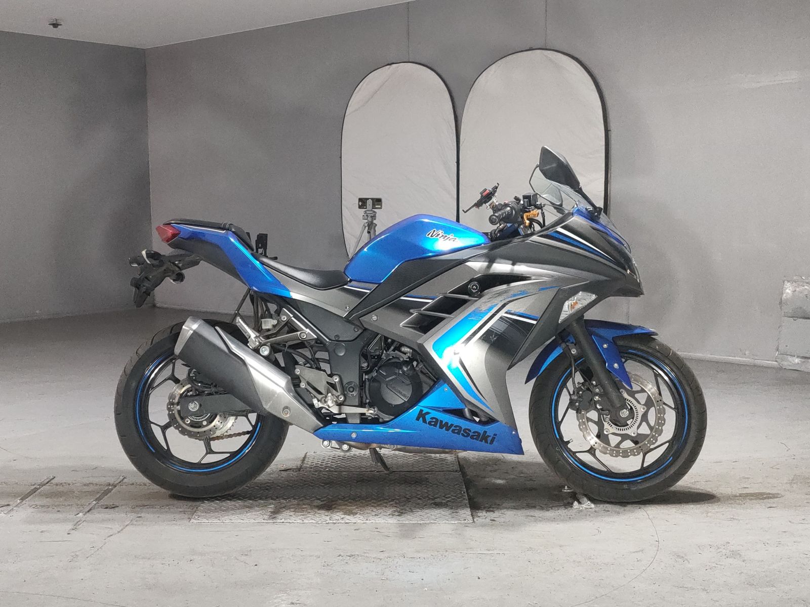 Kawasaki NINJA250