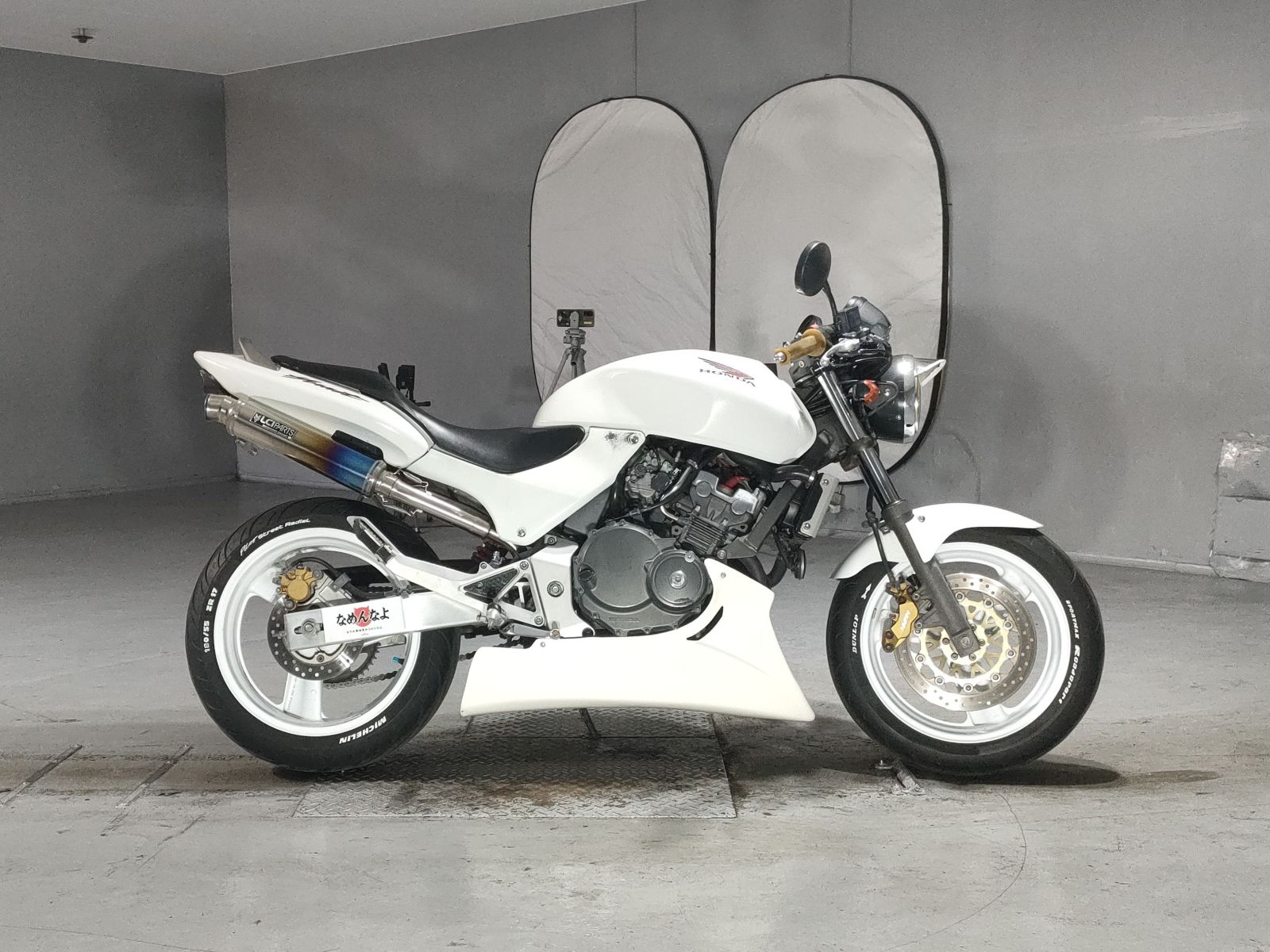 Honda HORNET250