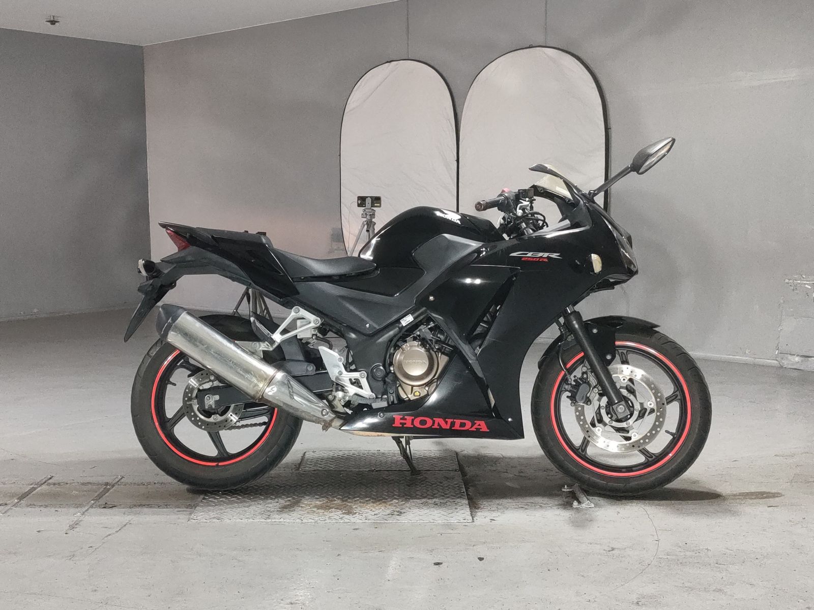 Honda CBR250R