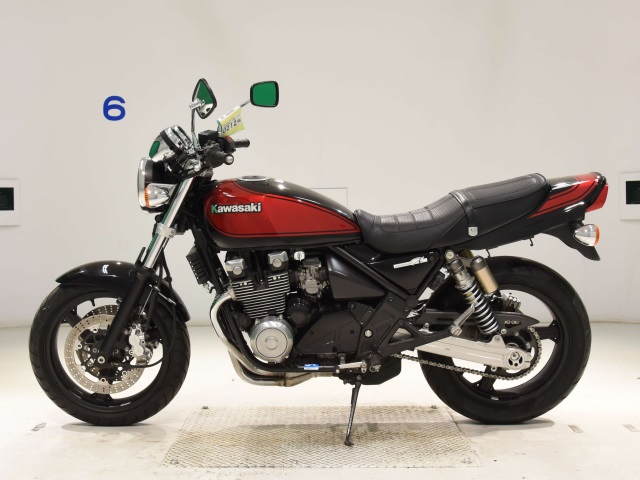 Kawasaki ZEPHYR400K