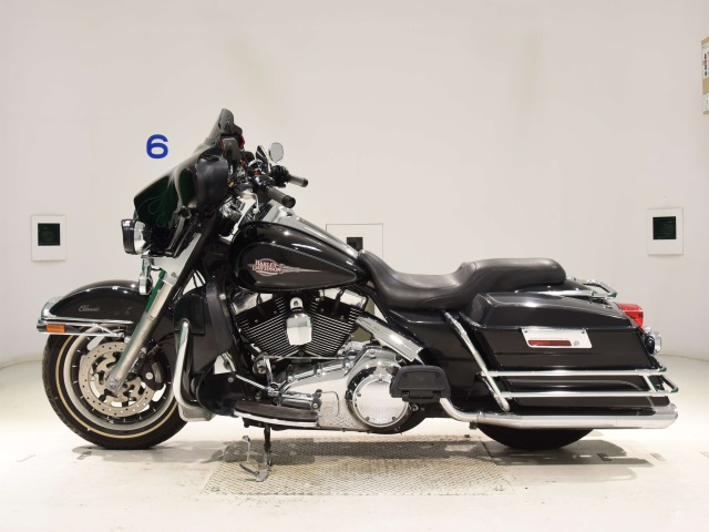 Harley-Davidson HARLEY FLHTC1580