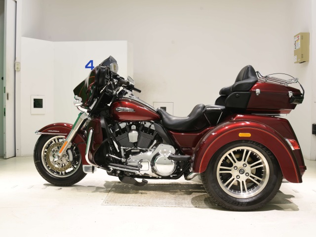 Harley-Davidson HARLEYFLHTCUTG1690