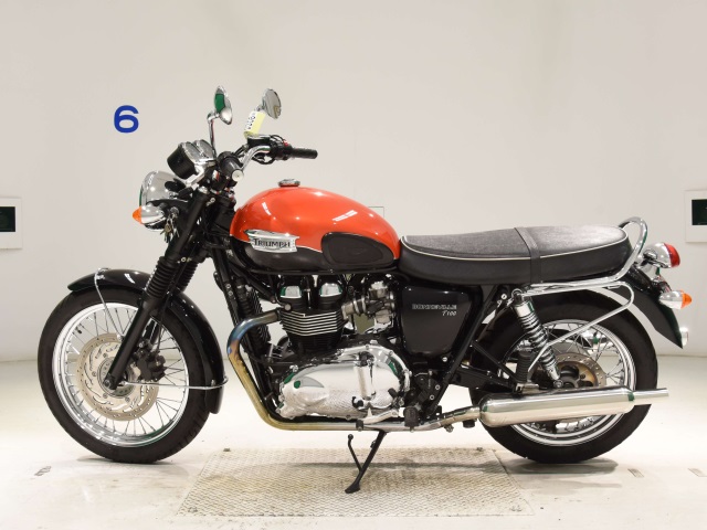 Triumph TRIUMPH BONNEVILLE T100