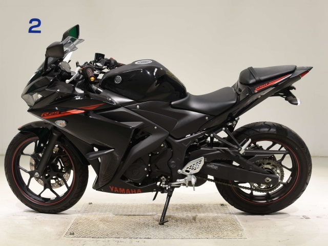 Yamaha YZF-R25