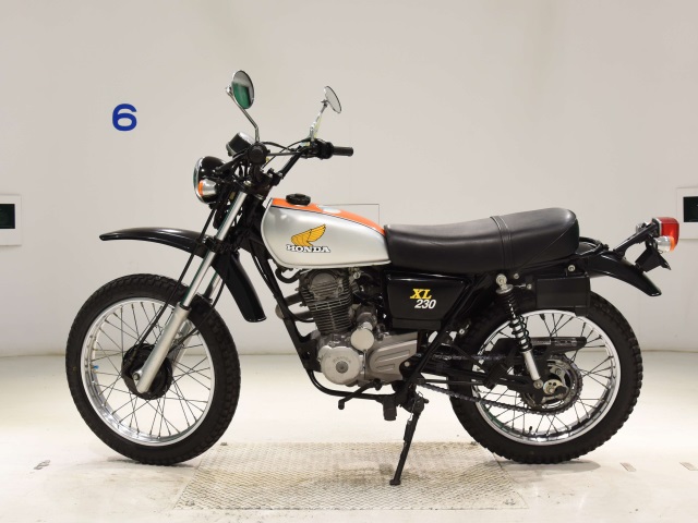 Honda XL230
