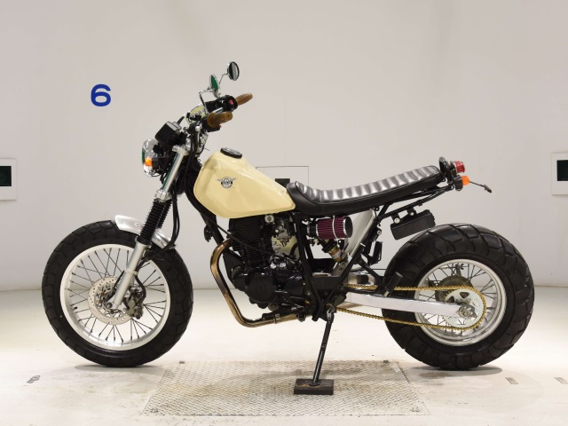 Yamaha TW200-2