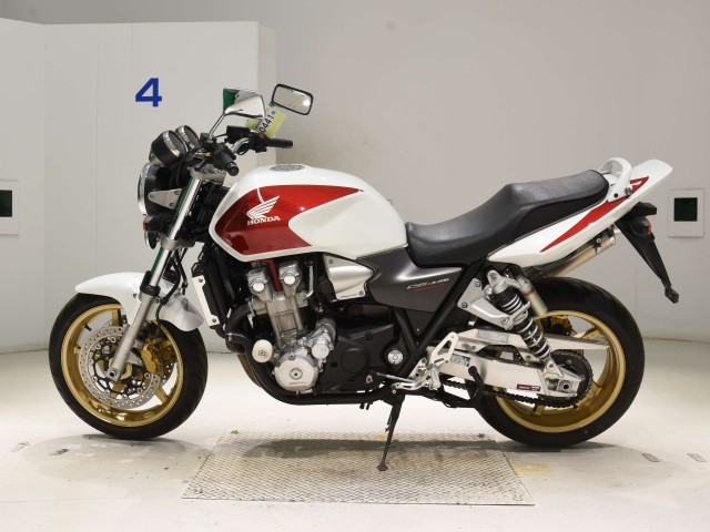 Honda CB1300SF