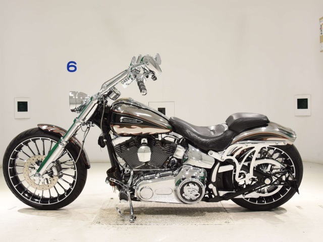 Harley-Davidson HARLEY FXSB BREAKOUT CVO