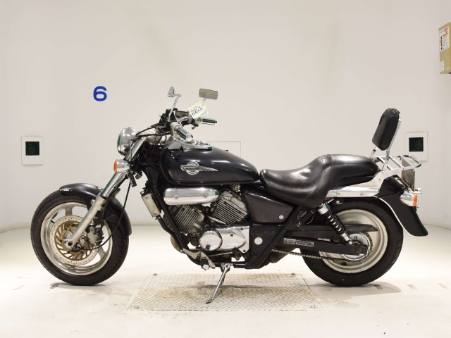 Honda MAGNA 250