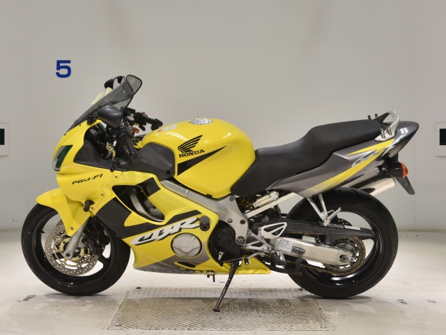 Honda CBR600F