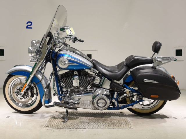 Harley-Davidson HARLEY FLSTNSE1800CVO