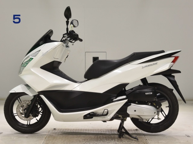 Honda PCX125-2