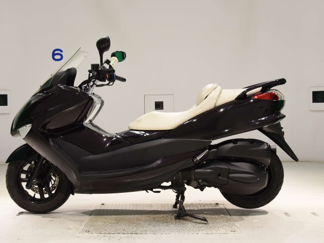 Yamaha MAJESTY 250-4