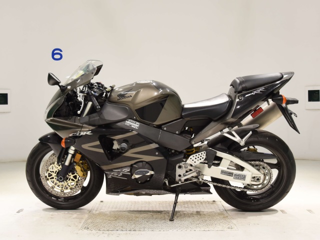 Honda CBR954RR