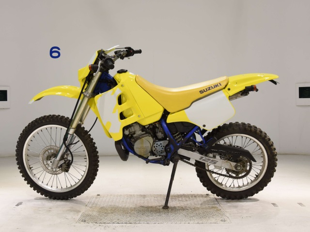 Suzuki TS125R