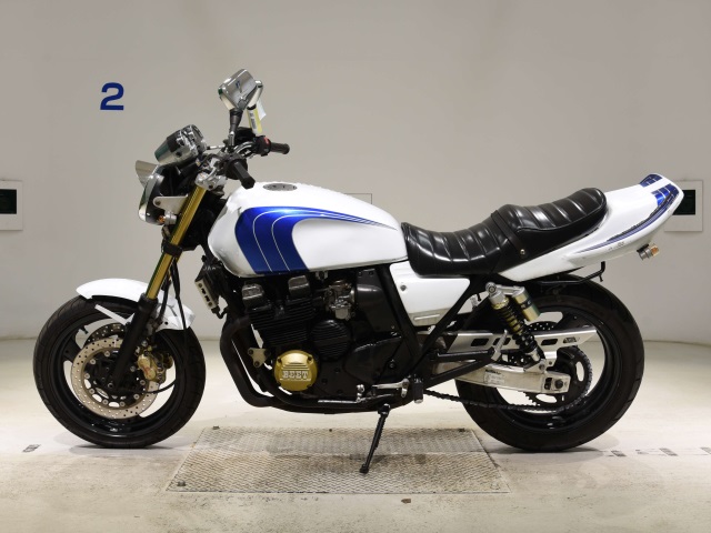 Yamaha XJR400R-1