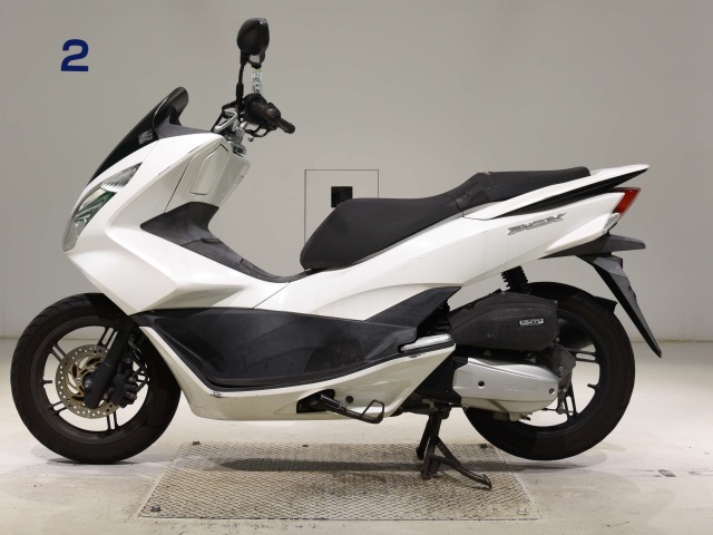 Honda PCX125-2