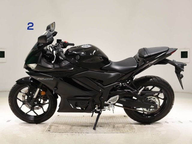 Yamaha YZF-R25A