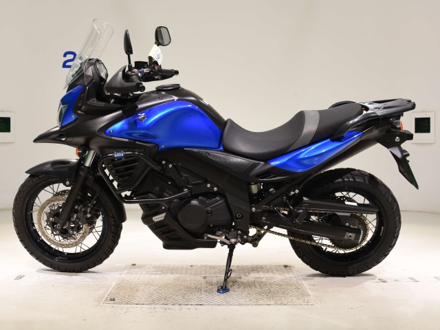 Suzuki V STROM650A