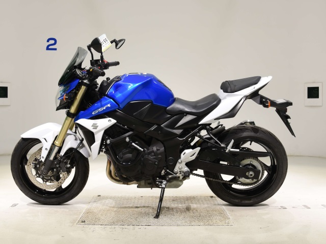 Suzuki GSR750A