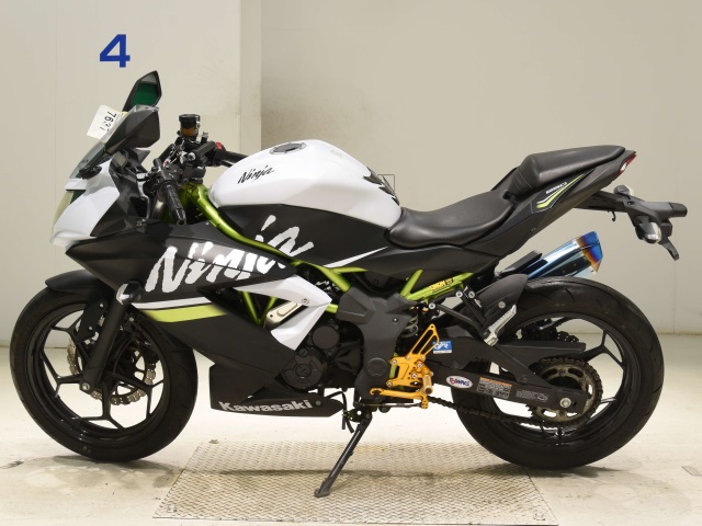 Kawasaki NINJA250SL