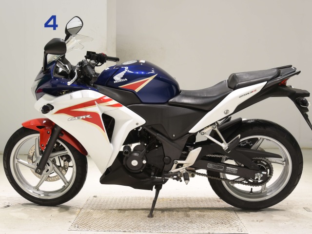Honda CBR250R