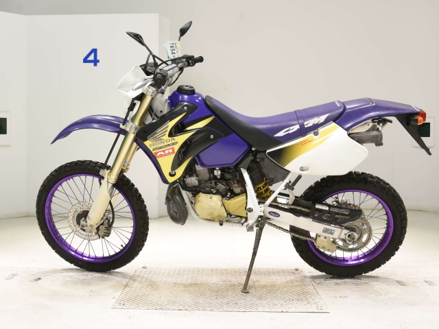 Honda CRM250AR