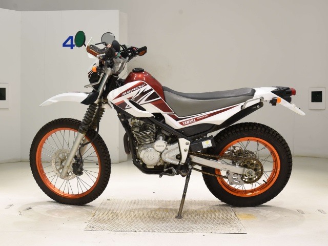 Yamaha SEROW 250-2