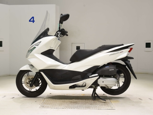 Honda PCX150-2