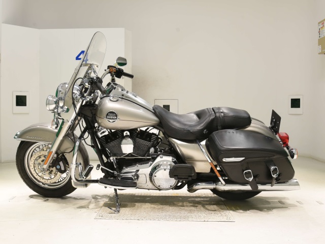 Harley-Davidson HARLEY FLHRC1580