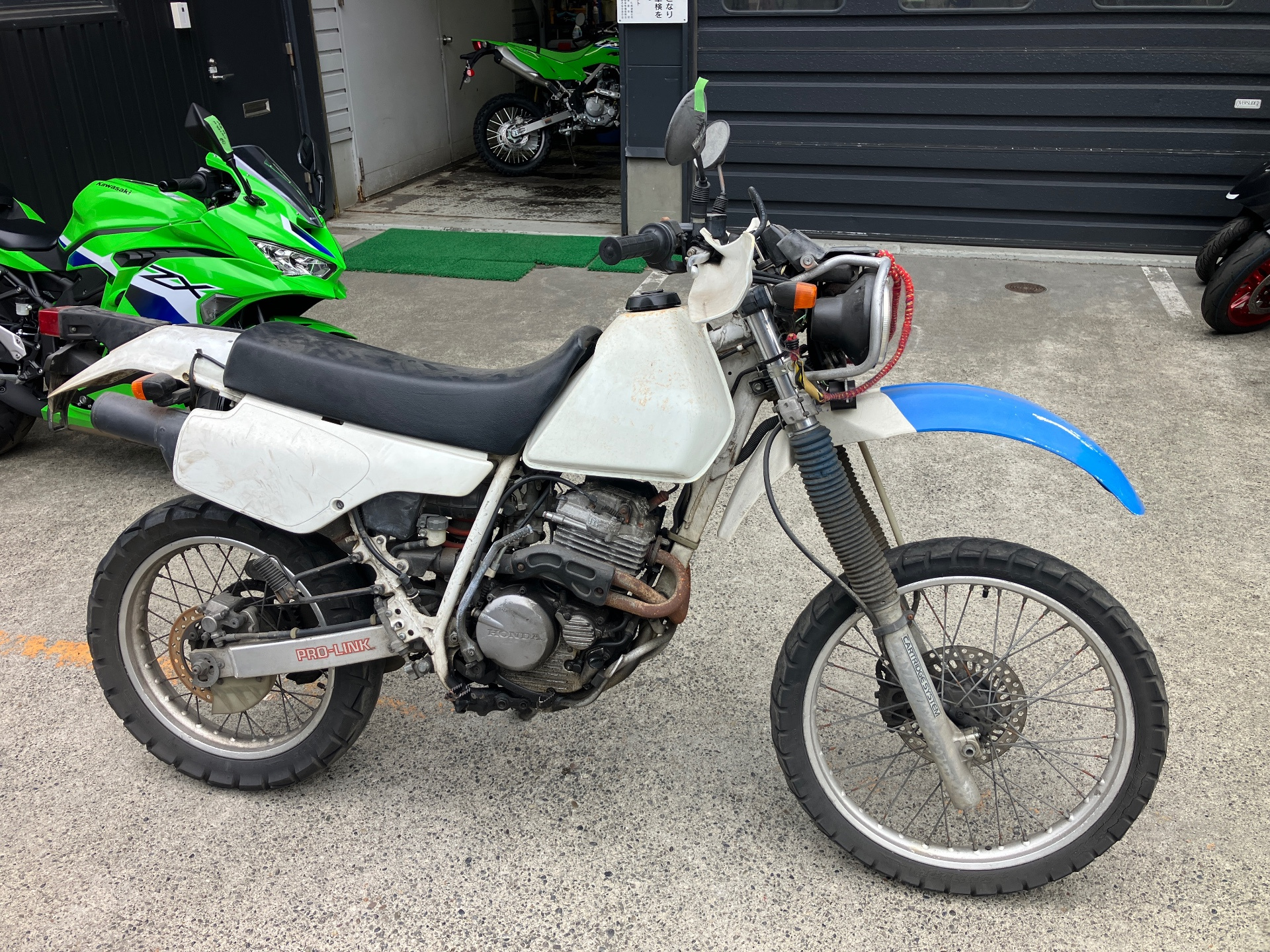 Honda XLR250 BAJA