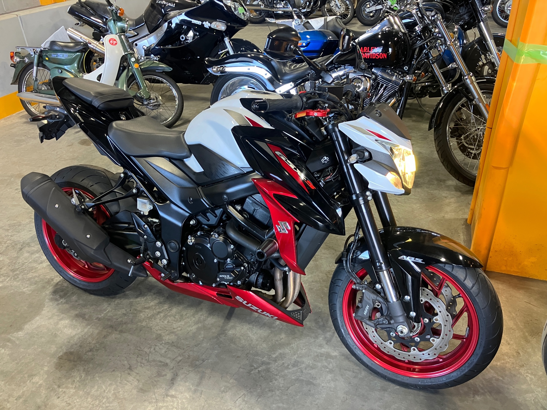 OTHER GSX-S750 ABS