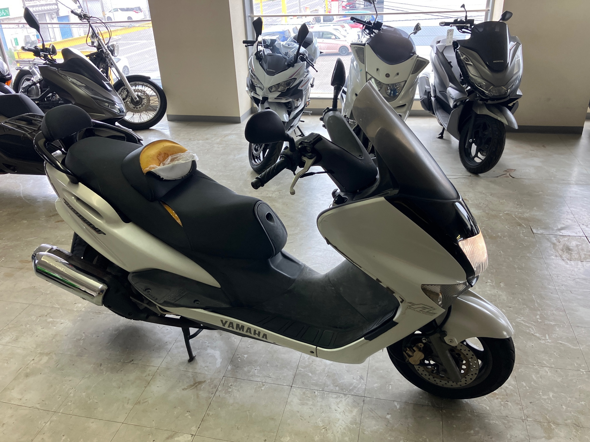 Yamaha MAJESTY 125FI